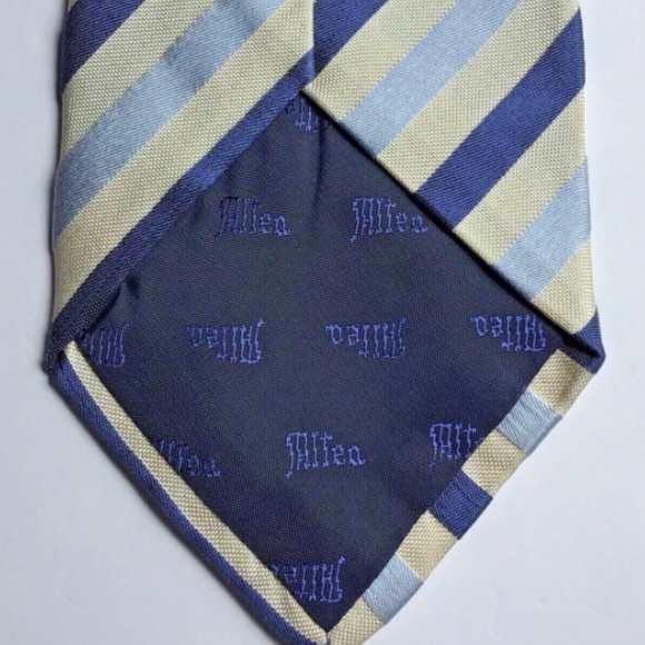 Altea cream colour with blue & navy stripes all Silk Tie.Made in Italy 🇮🇹 - Picture 5 of 7